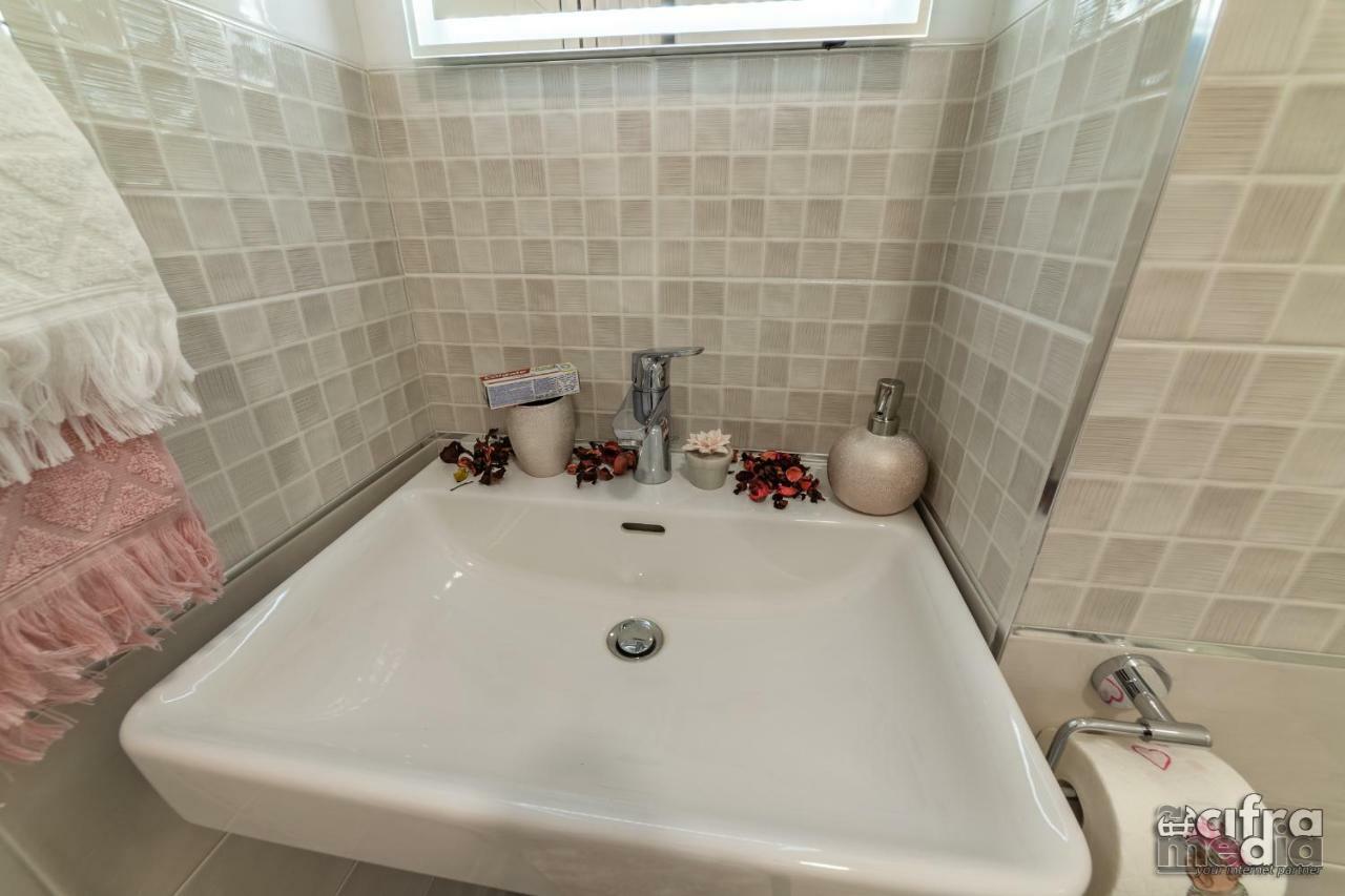 Apartmani Alexandar15 Νόβι Σαντ Εξωτερικό φωτογραφία